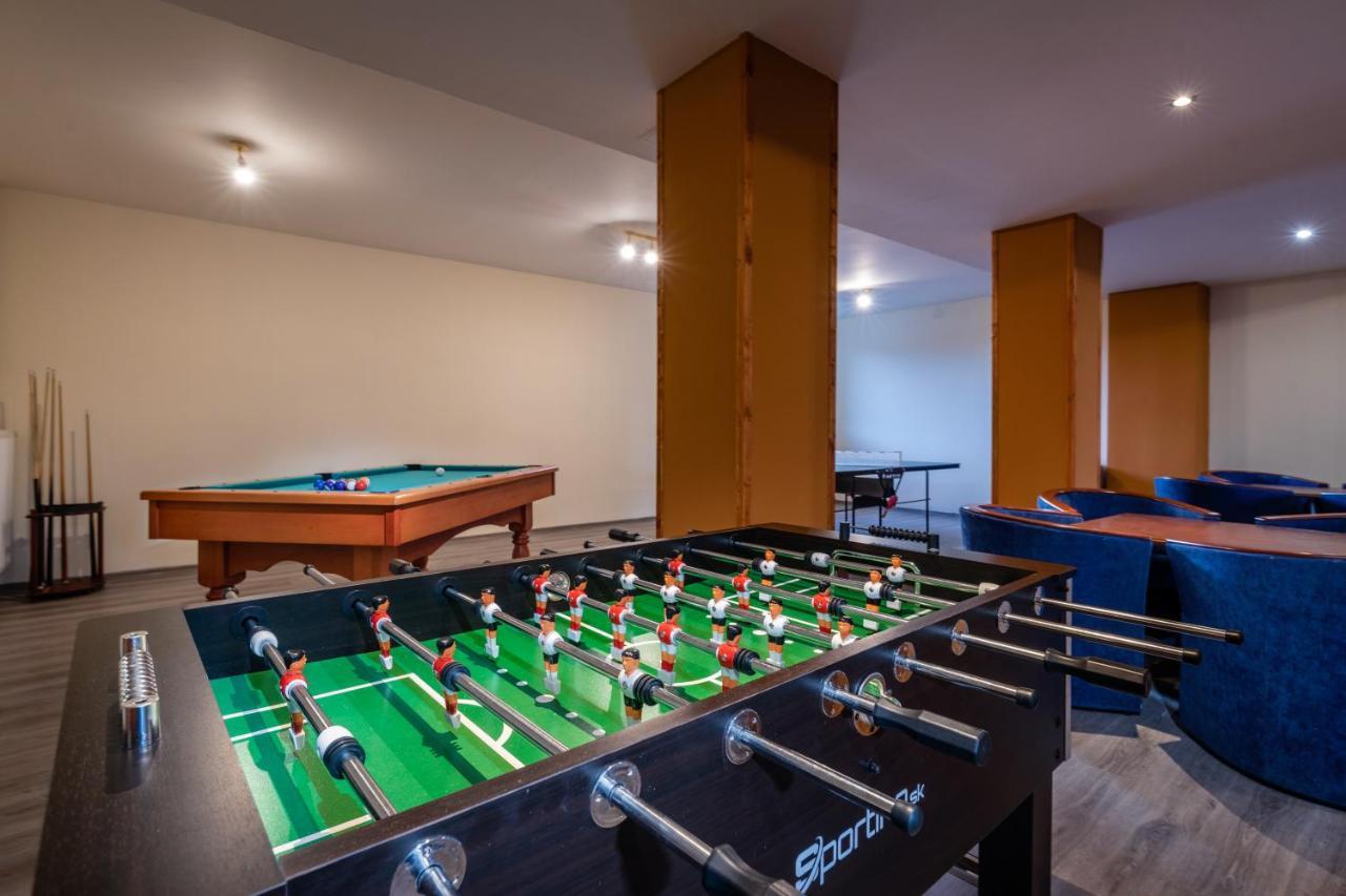 Hotel Poludnica Liptovský Mikuláš 외부 사진